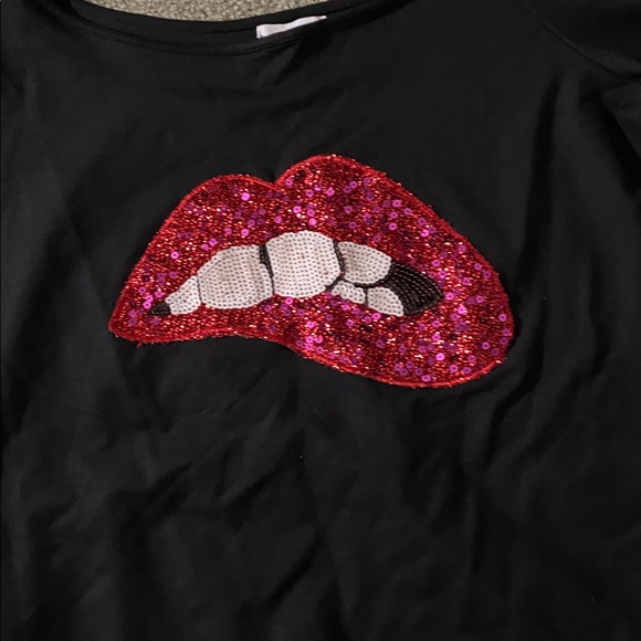 MAGICMK Black Long Sleeve Top with Red Sequin Lips Graphic - Picture 4 of 7